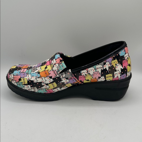 Easy Street cat print Laurie clogs / mules, size 7W - Picture 5 of 10